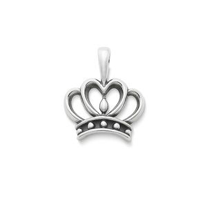 Queen of Hearts Pendant